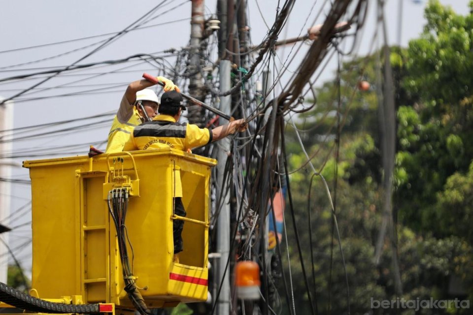 Penataan_Kabel_Utilitas_Jakarta-2026_09_30-10_30_15_2052d8649958e32a94aafcc36aa9dd74_960x640_thumb