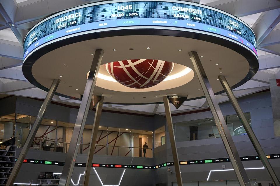 Main Agenda: OJK Catat Masih Ada 11 Calon Emiten Masuk Antrean IPO