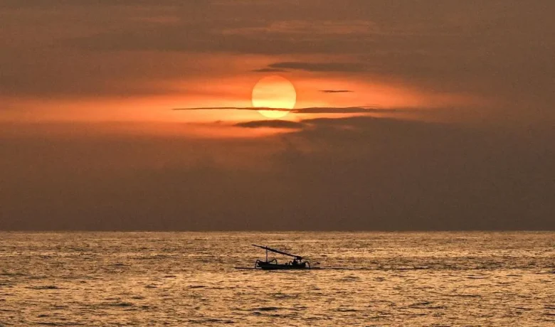 Latest Program: AS Restui Uji Coba Cermin Antariksa, Matahari Buatan Bisa Mengorbit Tahun Ini