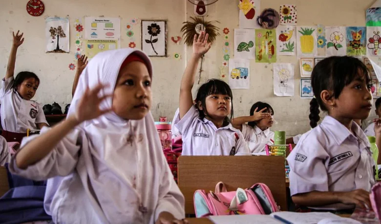 Pentingnya Aktivasi Rekening Program Indonesia Pintar Sebelum ke Bank