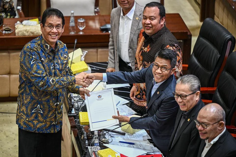 Main Agenda: Poin-Poin RUU PFII: Digodok DPR Tak Sampai Sebulan, Bakal Disahkan Hari Ini