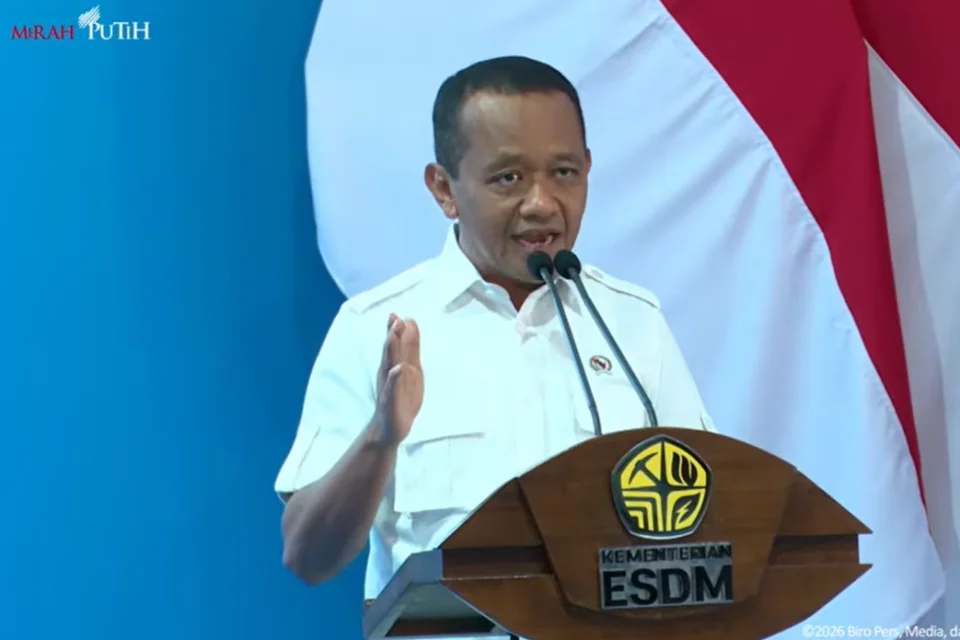 Topics Covered: Pemerintah Tetapkan Harga BBM Khusus Nelayan Rp15.000 per Liter