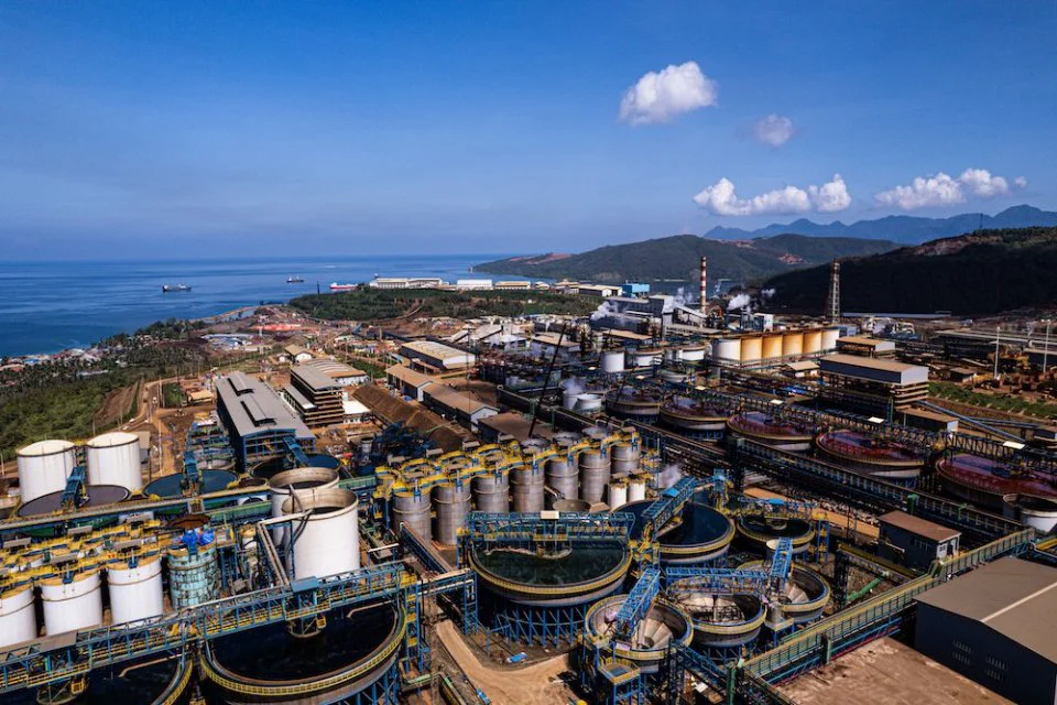 Latest Program: Investasi Hilirisasi Tembus Rp 300,1 Triliun, Didominasi Sektor Mineral