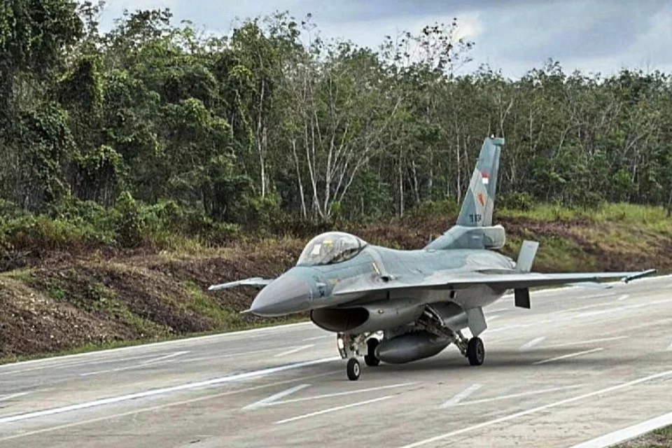 Menteri PU Sebut Dua Tol di Jawa Disiapkan untuk Uji Coba Pendaratan Jet Tempur