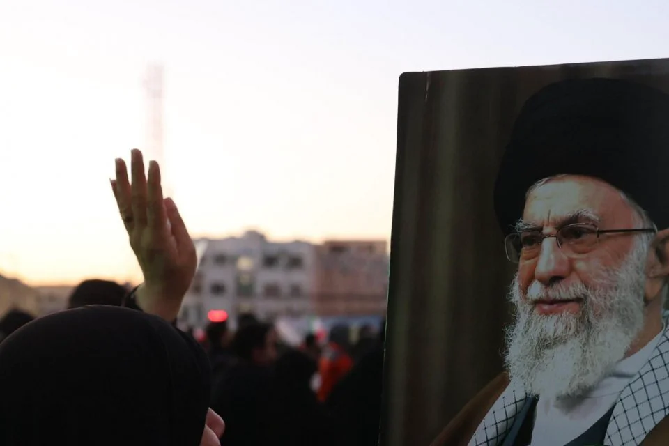 New Policy: RI Cuma Kirim Dubes Hadiri Pemakaman Khamenei, Dino: Menyepelekan Undangan