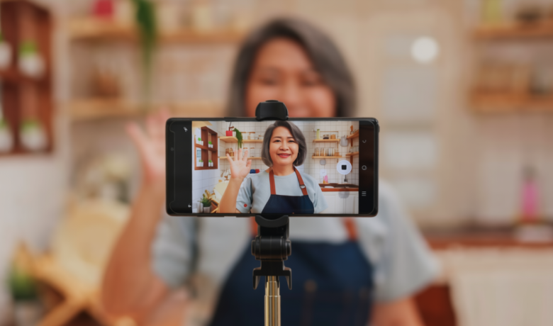 Daftar 10 Aturan Baru OJK yang Wajib Dipatuhi Influencer Investasi dan Keuangan