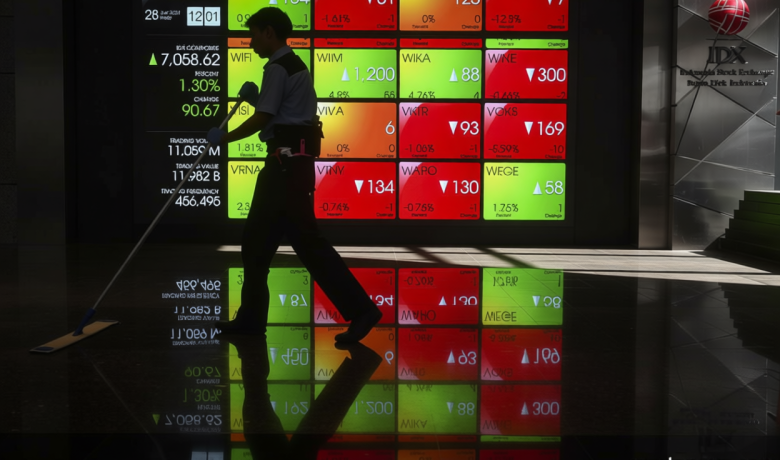 Daftar Saham Indeks LQ45 Terbaru: SMGR dan TOWR Terdepak