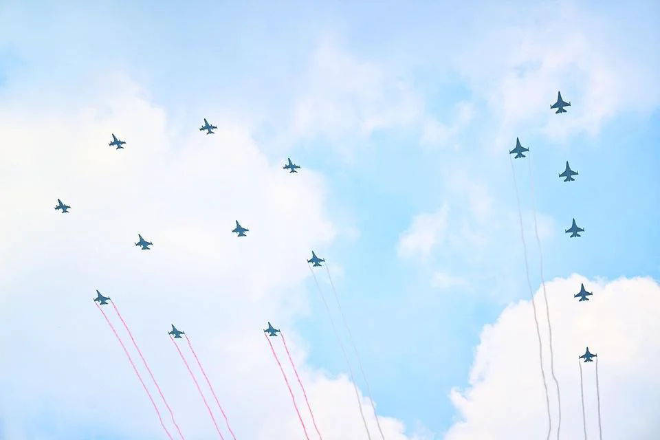 Jet Tempur F-16 Lalu Lalang di Tengah Aksi Demo, TNI AU Jelaskan Alasannya