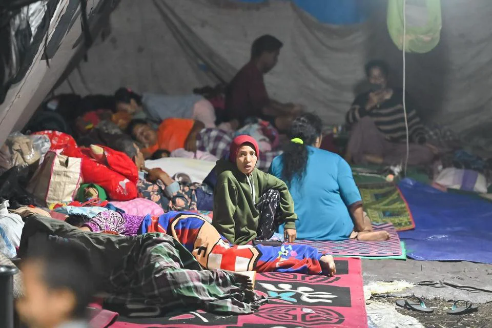Pengungsi Gempa NTT Keluhkan Krisis Air Bersih, Semua PAM Rusak