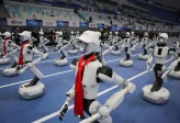 Robot Jadi Tahap Baru Ledakan AI, Emiten Mana yang Diuntungkan?