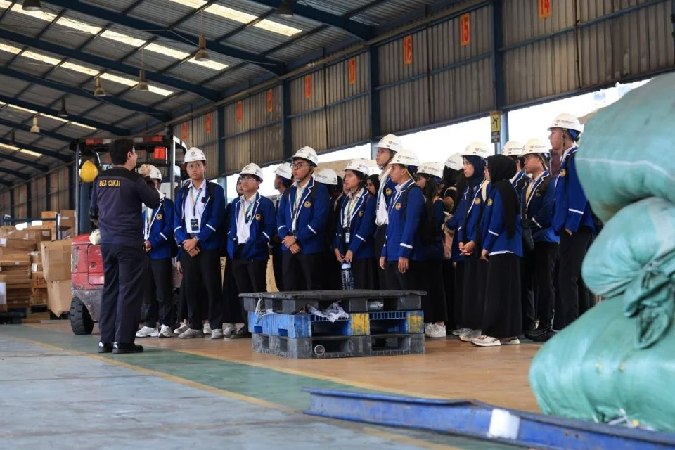 Bea Cukai Tanjung Priok Perkuat Edukasi Kepabeanan untuk Akademisi dan UMKM