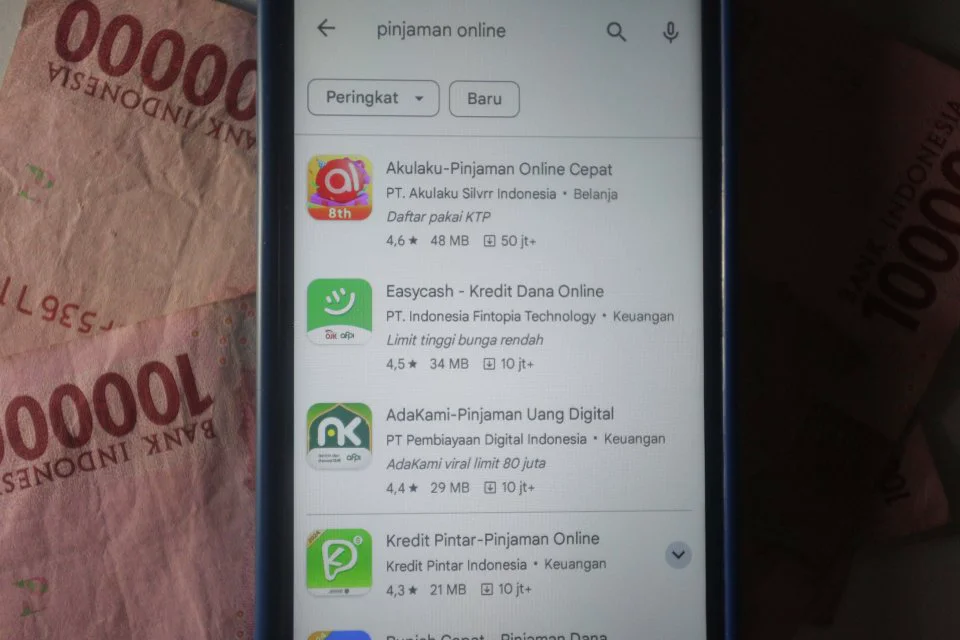 Aturan Baru OJK: Pinjaman Daring Kini Bisa Cek Riwayat Utang Calon Peminjam