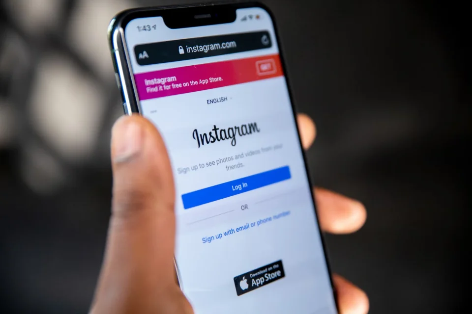 Instagram Akan Beri Tahu Orang Tua jika Anak Sering Cari Konten Bunuh Diri
