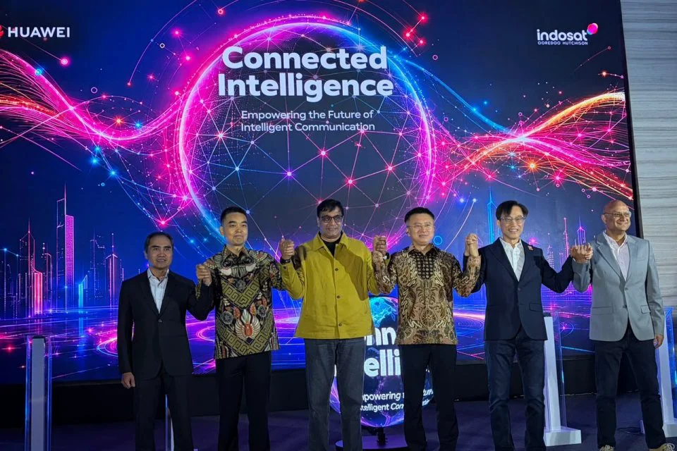 Indosat dan Huawei Siapkan Panggilan Telepon yang Bisa Terjemahkan Bahasa