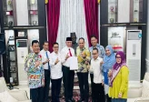 KIP Akhiri Polemik Pergantian Pimpinan KI Sumbar