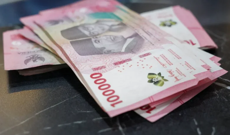 Rupiah Diprediksi Menguat ke Rp 17.750-Rp 17.850 per Dolar AS Hari Ini