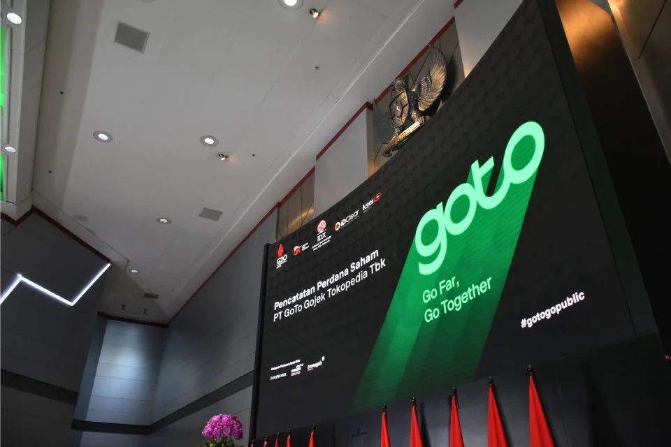Antrean Jual Saham GOTO Mengular, Tembus 419 Juta Lot