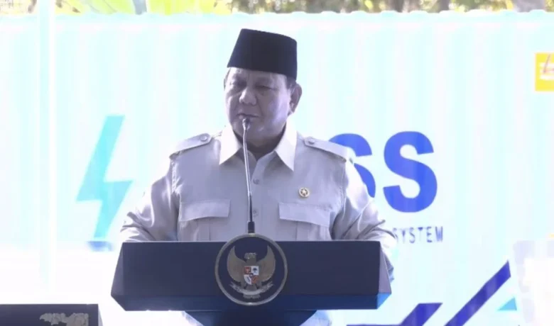 Prabowo Resmikan Proyek PLTS 100 GWp, Investasi Rp 1.140 Triliun