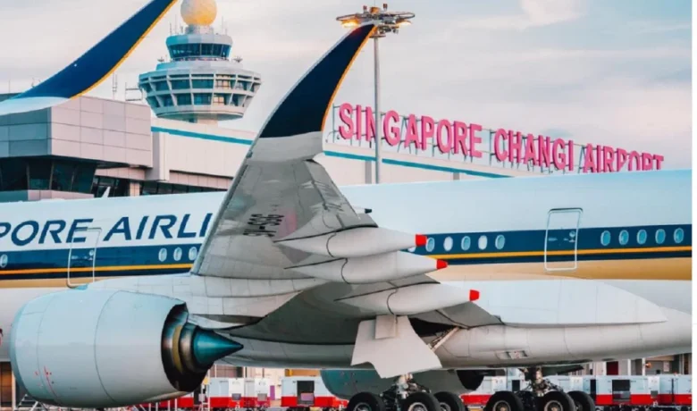 Manuver TPIA Jadi Pemegang Saham dan Supplier Maskapai di Bandara Changi