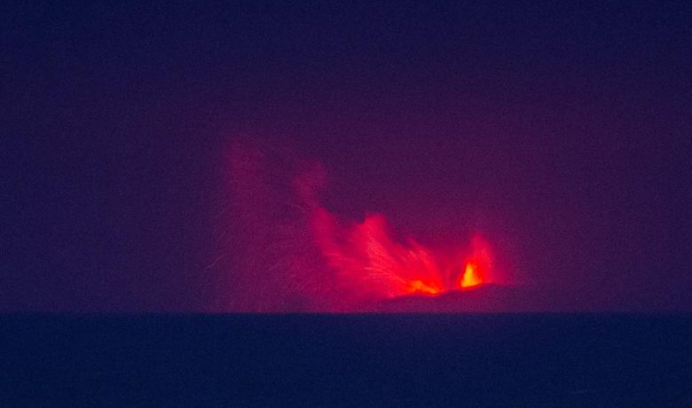 Anak Krakatau Masih Semburkan Abu ke Sejumlah Wilayah: Jakarta hingga Bengkulu
