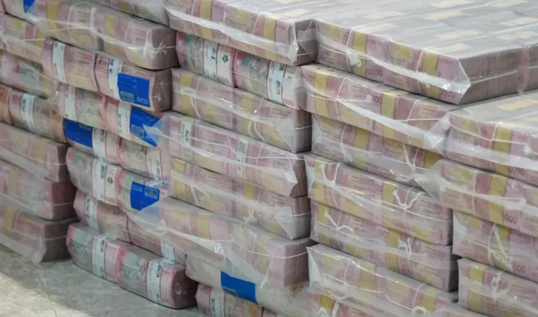 Kejagung Pamerkan Uang Sitaan Lagi, Kali Ini Rp 1 T dari Kasus Lahan Inhutani V