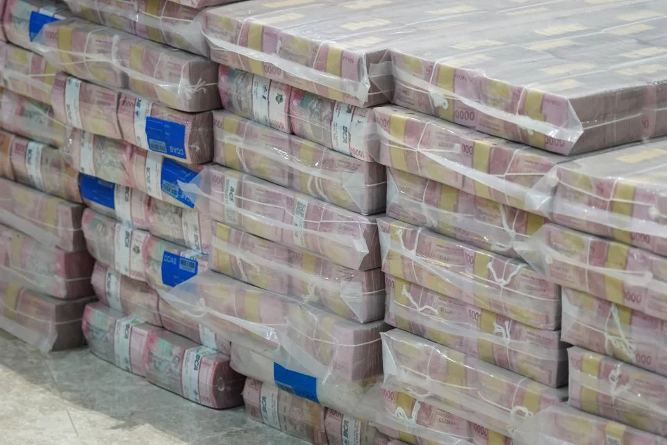 Kejagung Pamerkan Uang Sitaan Lagi, Kali Ini Rp 1 T dari Kasus Lahan Inhutani V